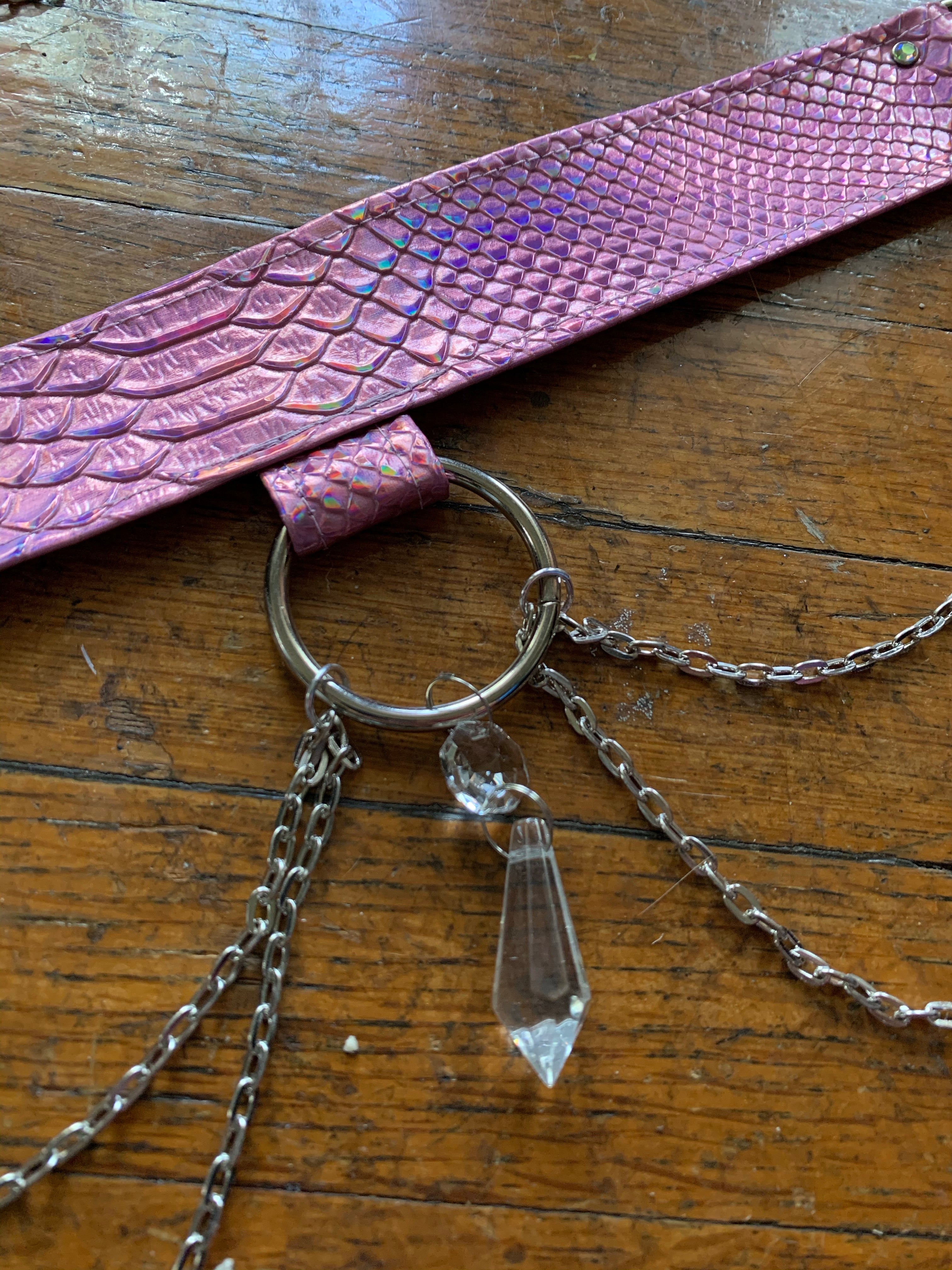 Bubblegum Cobra Crystal Harness Set - MTO