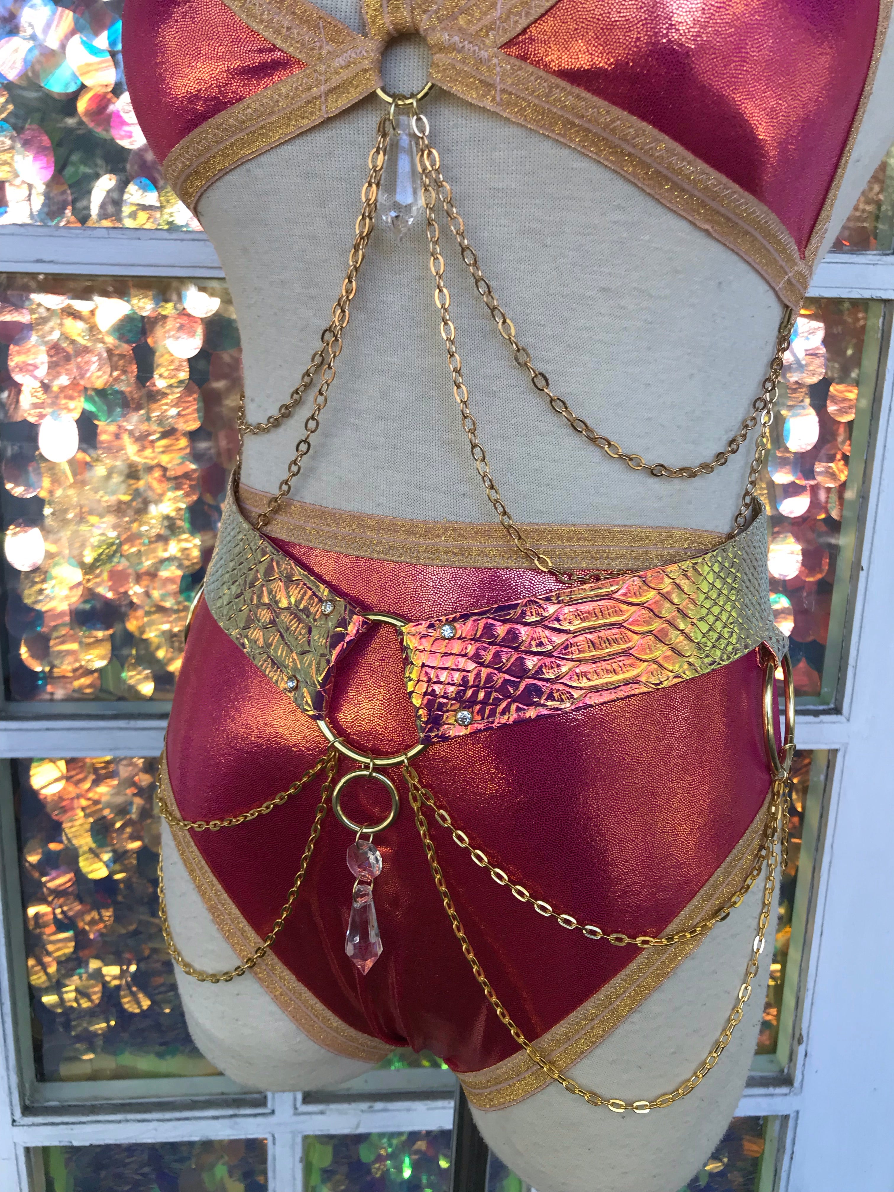 Gilded Raspberry Bottoms | MTO