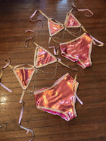 Gilded Raspberry Bottoms | MTO